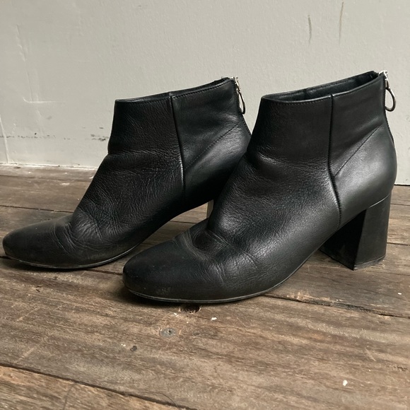 OFFICE black leather booties block heel UK 7 / US9.5 - Picture 1 of 7